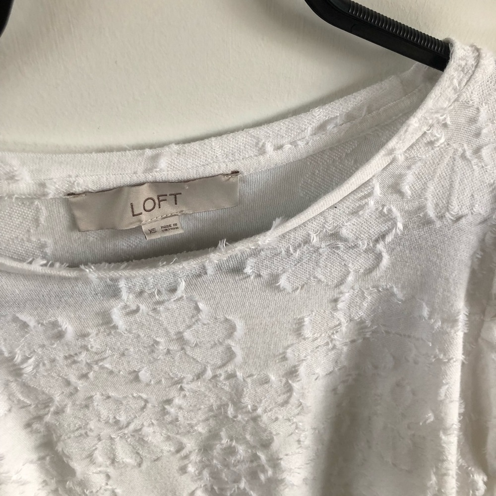 LOFT Floral Design Shirt - Picture 3 of 5